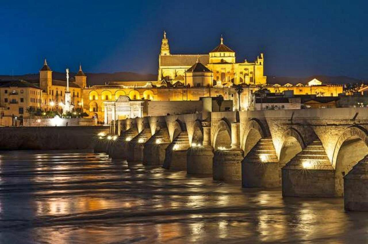 Riad Mezquita De Кордова Экстерьер фото